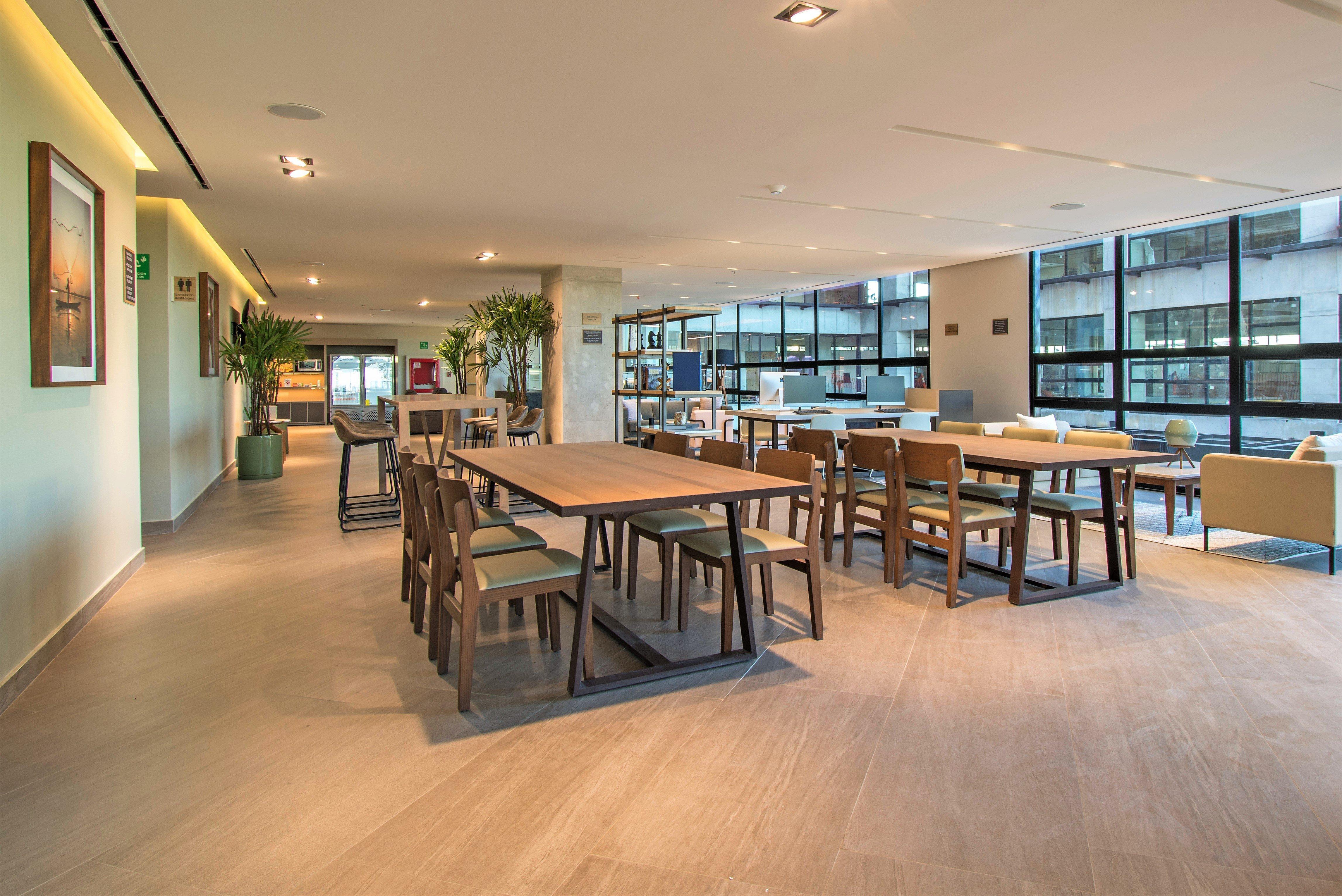 Staybridge Suites - Guadalajara Novena By Ihg Екстериор снимка