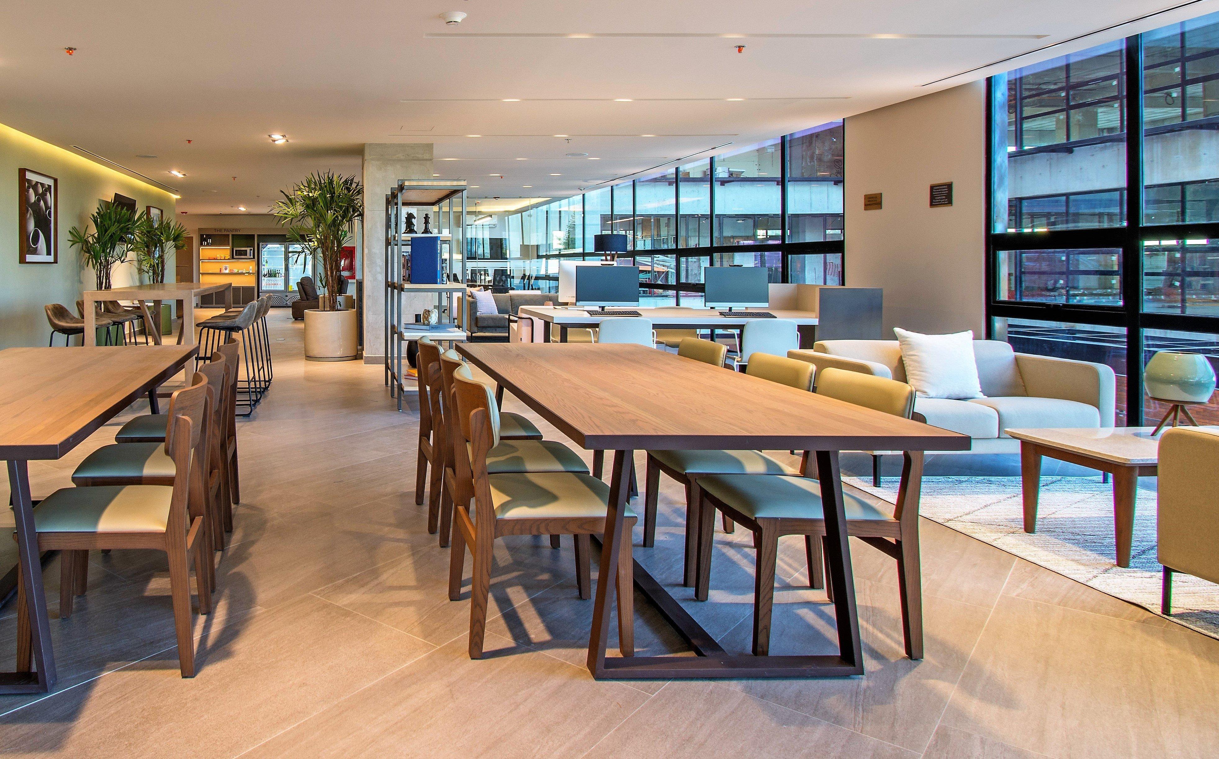 Staybridge Suites - Guadalajara Novena By Ihg Екстериор снимка