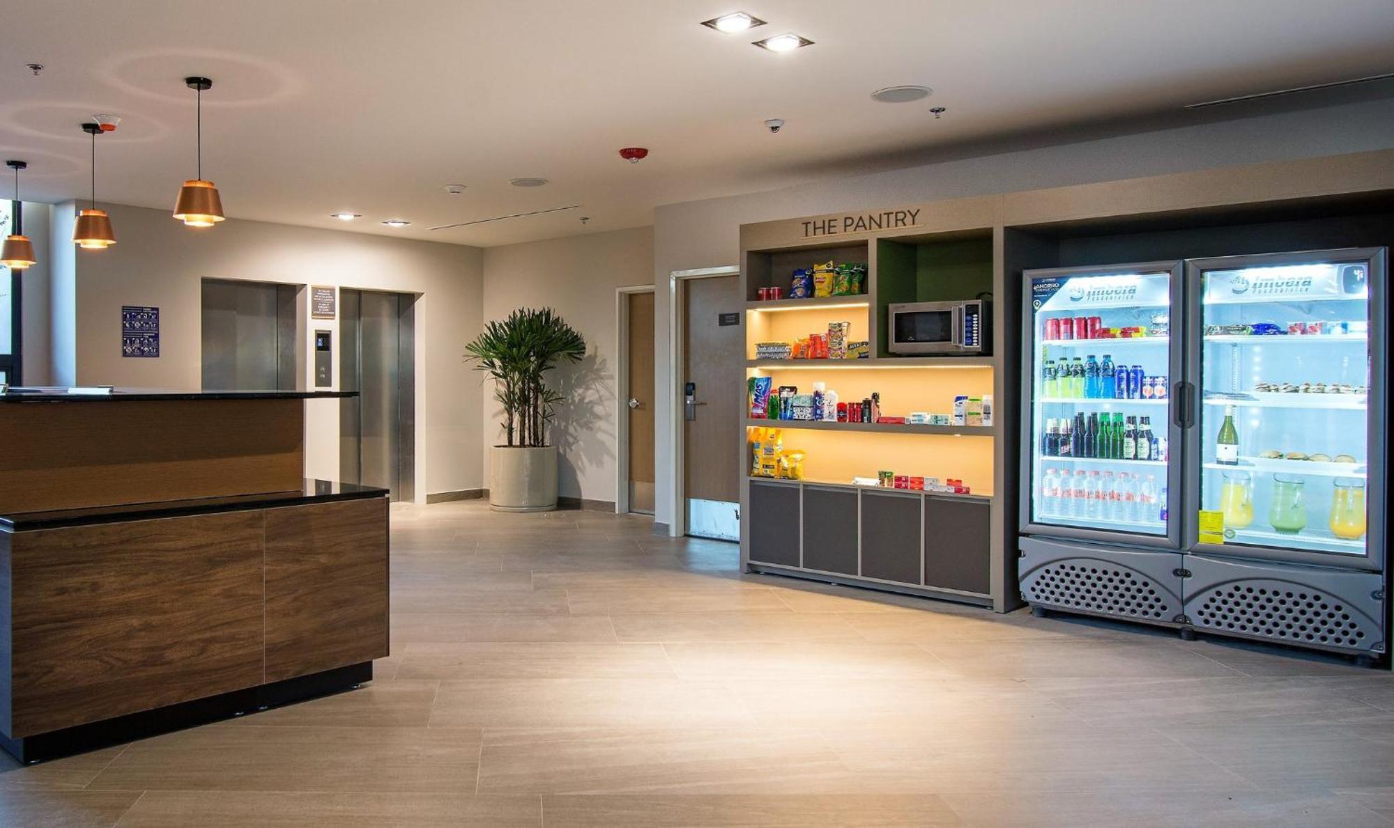 Staybridge Suites - Guadalajara Novena By Ihg Екстериор снимка